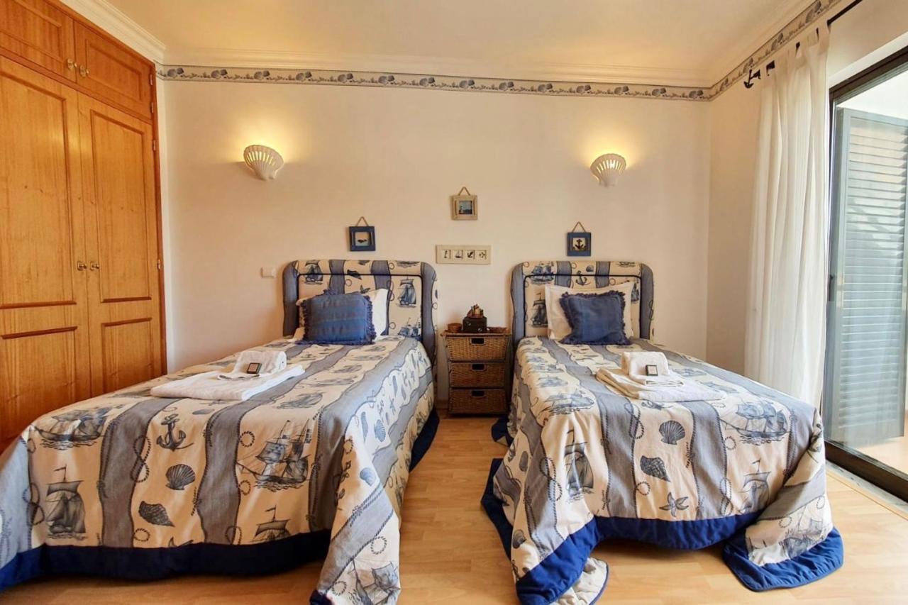 Lovelystay - Alto Dos Calicos 2Br House With Garden Albufeira Bagian luar foto