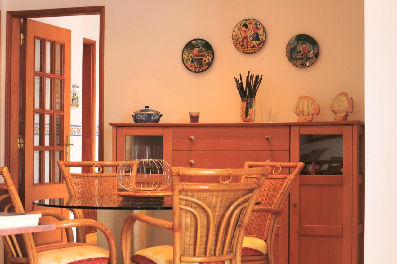 Lovelystay - Alto Dos Calicos 2Br House With Garden Albufeira Bagian luar foto
