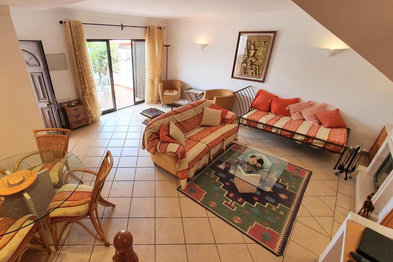 Lovelystay - Alto Dos Calicos 2Br House With Garden Albufeira Bagian luar foto